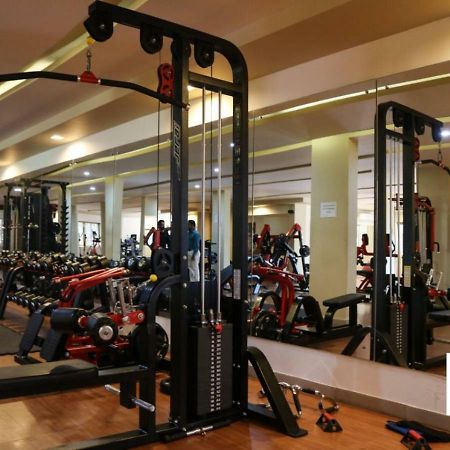 Hotel Rainbow Suites Kannur Esterno foto